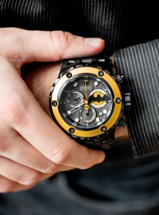 DC Comics model 27098 | Invictawatch