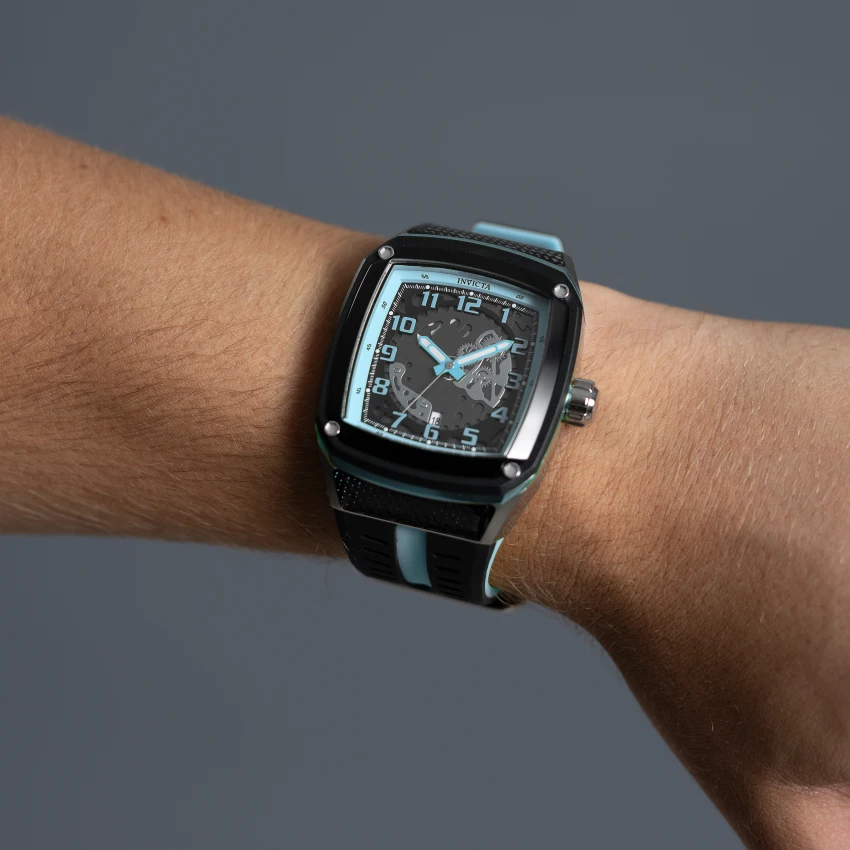 Invicta Racing model 48066 | Invictawatch
