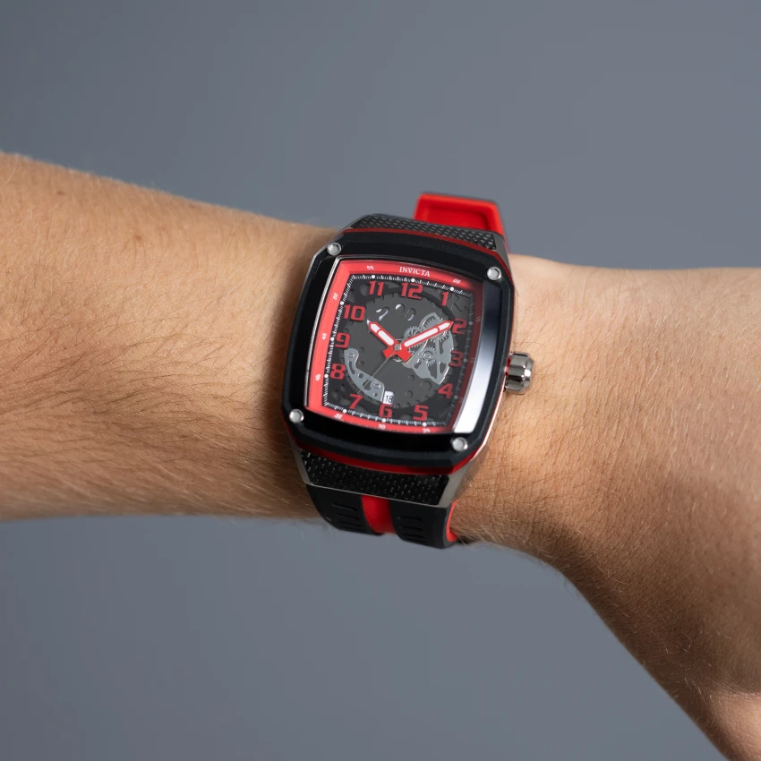 Invicta Racing model 48071 | Invictawatch